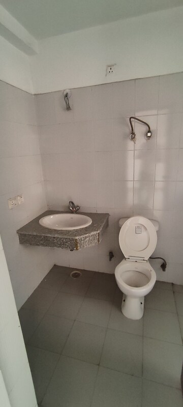 Bathroom in 3.5 BHK Apartment at KLJ Greens, Sector 77 – for Sale