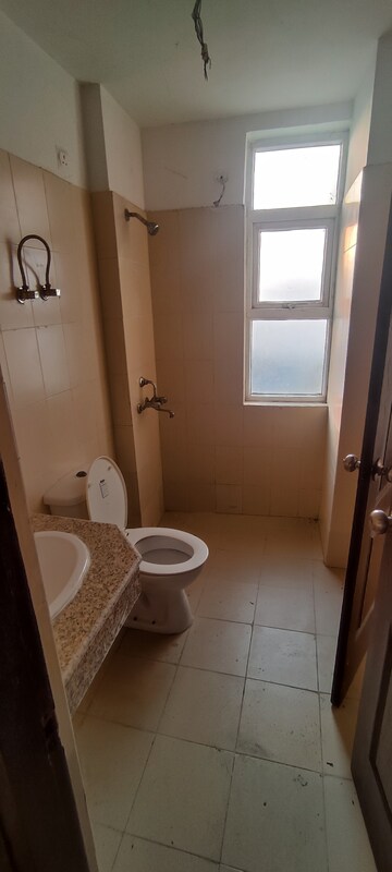 Bathroom in 3.5 BHK Apartment at KLJ Greens, Sector 77 – for Sale
