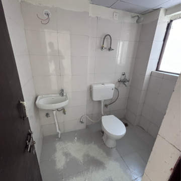 Bathroom in 3 BHK Apartment at Amolik Sankalp, Sector 85 – for Sale