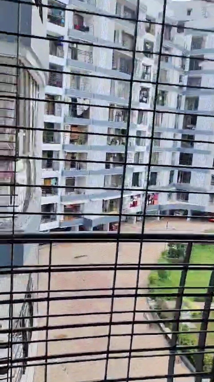 Balcony, mandpeshwar-kripa-chs 2 Bedroom 656 Sq.Ft. Apartment In Borivali East Mumbai 7745794
