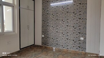 Room in 3 BHK Apartment at Puri Pranayam, Sector 82 – for Sale