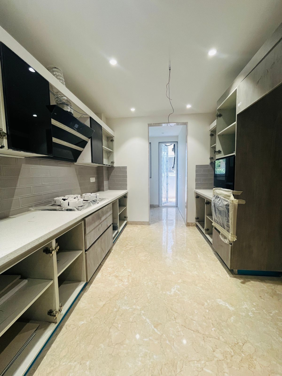 4 BHK + Pooja Room,Servant Room,Study Room 2600 Sq.Ft. Builder Floor in Kohli One Malibu Town