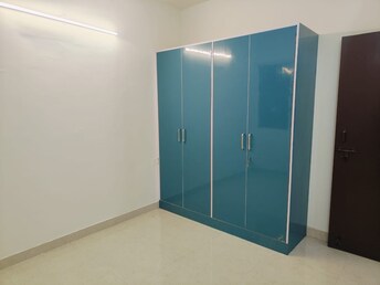 रेसिडेंशियल बिल्डर फ्लोर वर्ग फुट फॉर रीसेल इन गोरेगांव वेस्ट मुंबई  7745979