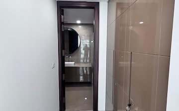 3 BHK Apartment For Sale in DLF The Primus, Sector 82a