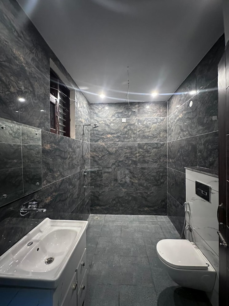 Bathroom, samruddhi-palace 2 Bedroom 1548 Sq.Ft. Apartment In Hadapsar Pune 7746104