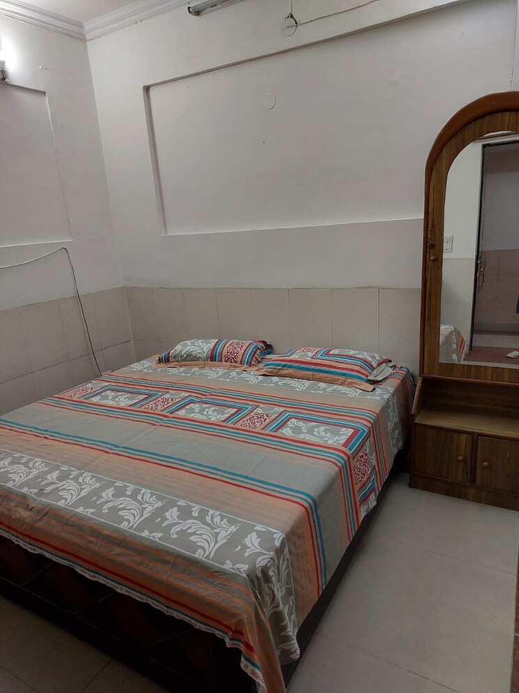 Bedroom, giriraj-building-parel 2 Bedroom 355 Sq.Ft. Apartment In Parel Mumbai 7746592