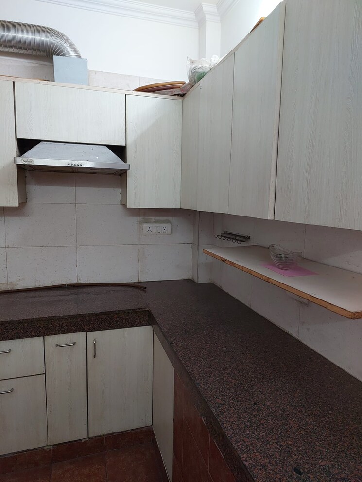 Kitchen, giriraj-building-parel 2 Bedroom 355 Sq.Ft. Apartment In Parel Mumbai 7746592