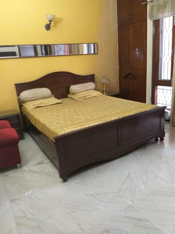 Bedroom in 6+ BHK Villa at Sector 23 – for Sale