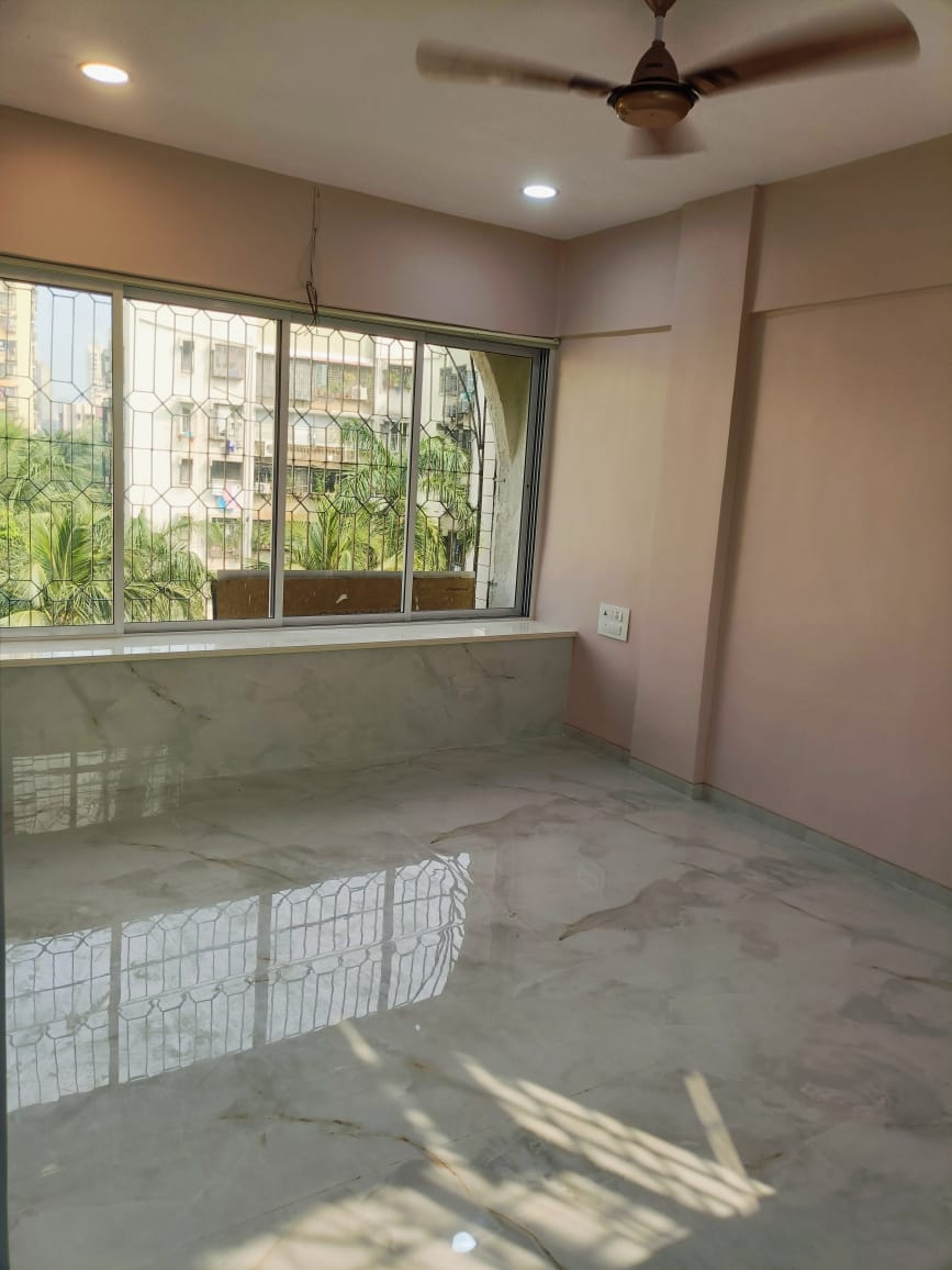 2 BHK Apartment For Rent in D Kapoor Twinkle Apartment Andheri West Mumbai  7746931