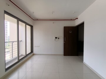 2 BHK Apartment For Rent in Runwal Eirene, Balkum Pada