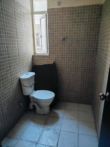 Bathroom in 2.5 BHK Apartment at M3M Woodshire, Sector 107 – for Sale