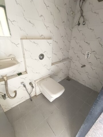 Bathroom in 1 BHK Apartment at Siddhi Highland Park, Kolshet Road – for Sale