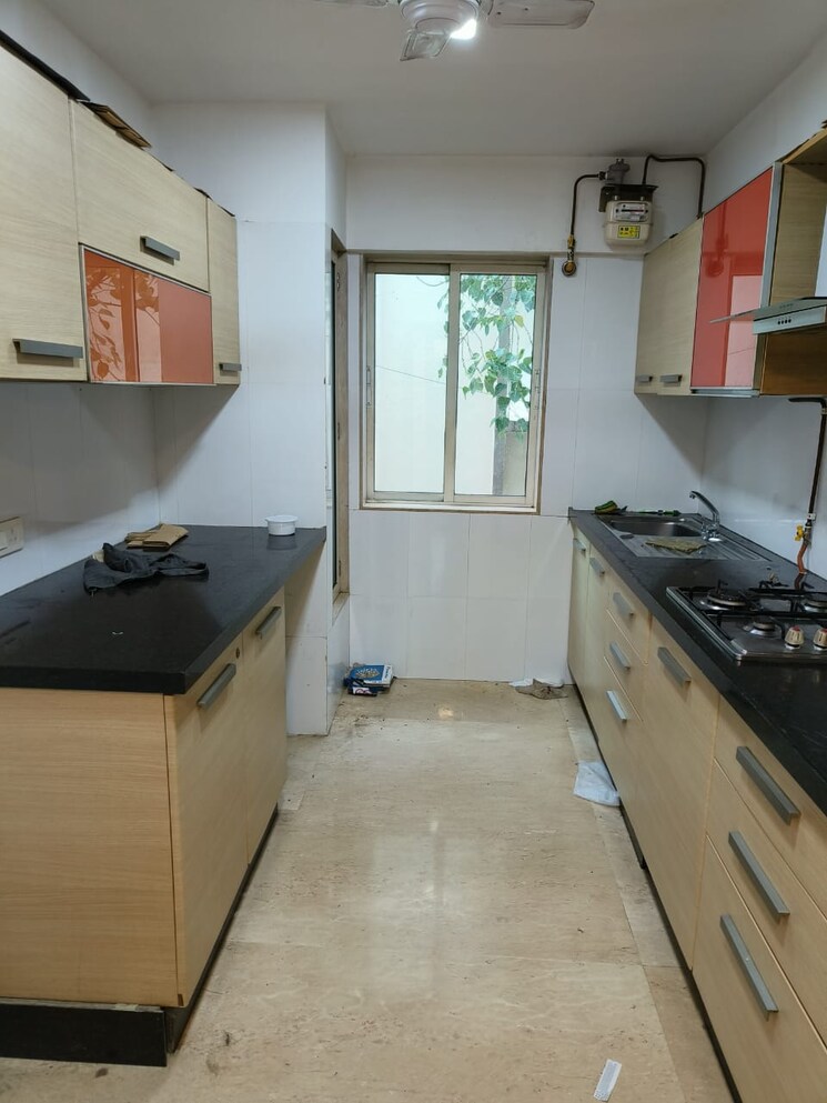 Kitchen, kakad-enclave 4 Bedroom 3000 Sq.Ft. Apartment In Khar West Mumbai 7747266