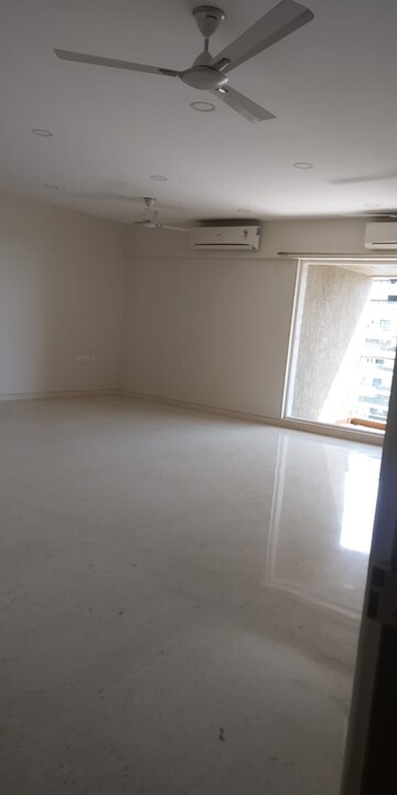 4 BHK Apartment For Resale in Supreme Badrinath Khar West Mumbai  7747279