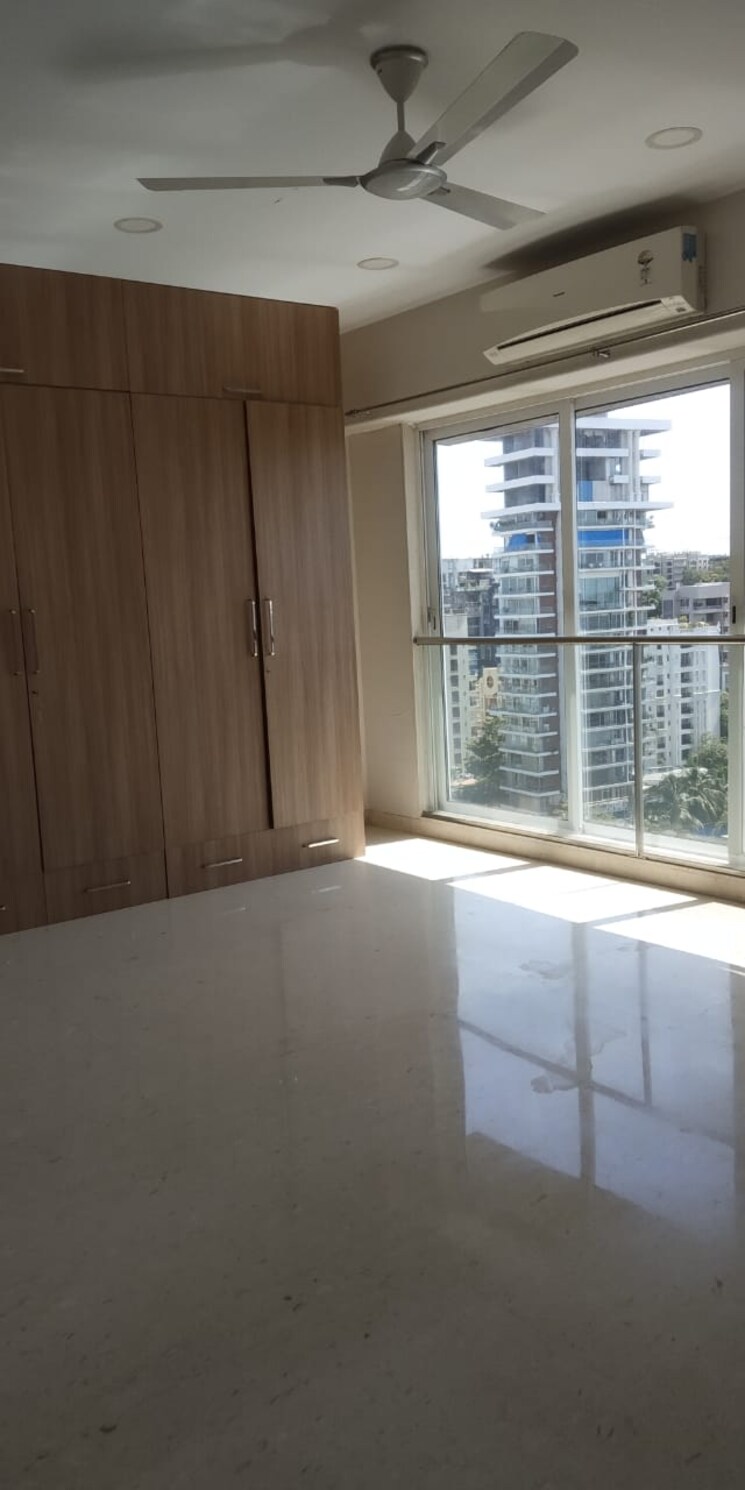 Room, supreme-badrinath 4 Bedroom 2000 Sq.Ft. Apartment In Khar West Mumbai 7747279