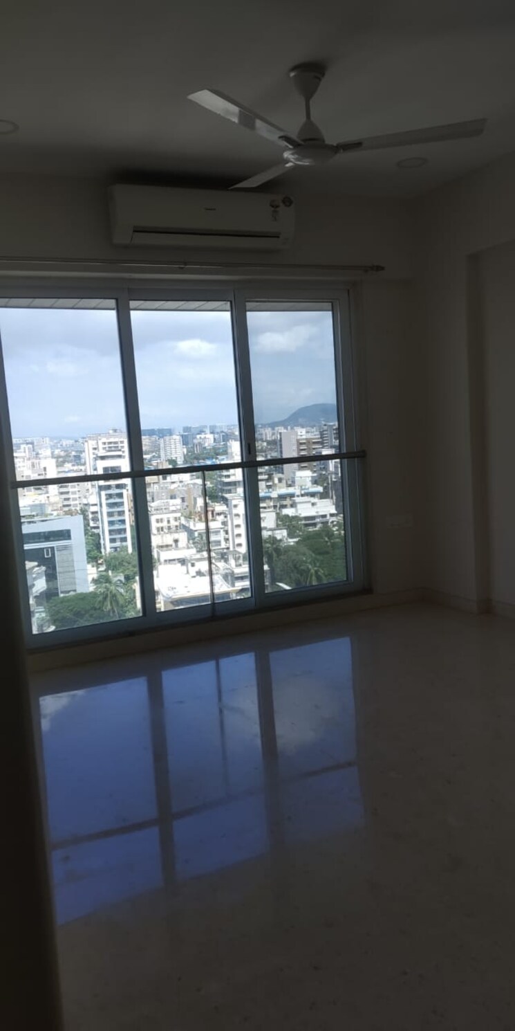 Room, supreme-badrinath 4 Bedroom 2000 Sq.Ft. Apartment In Khar West Mumbai 7747279