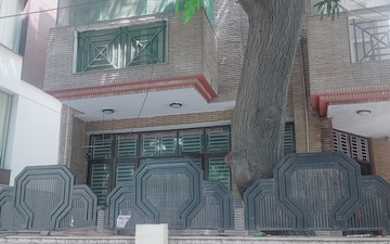 6+ BHK Independent House For Sale in Hauz Khas Enclave