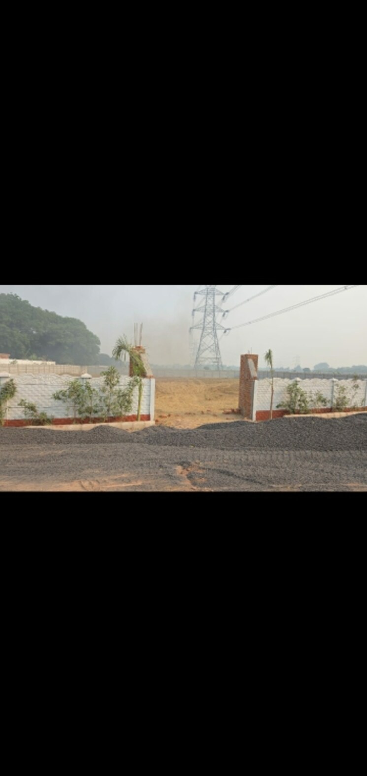 Listing Cover Image