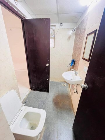 Bathroom in 3.5 BHK Apartment at BPTP Park Grandeura, Sector 82 – for Sale