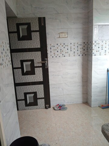 रेसिडेंशियल फ्लैट वर्ग फुट फॉर रेंट इन सेक्टर 11 द्वारका दिल्ली  7748386