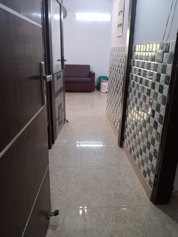 रेसिडेंशियल फ्लैट वर्ग फुट फॉर रेंट इन सेक्टर 11 द्वारका दिल्ली  7748386