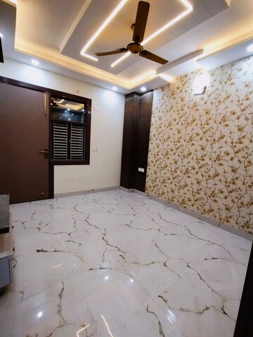 Bedroom in 3 BHK Builder Floor at Uttam Nagar West – for Sale