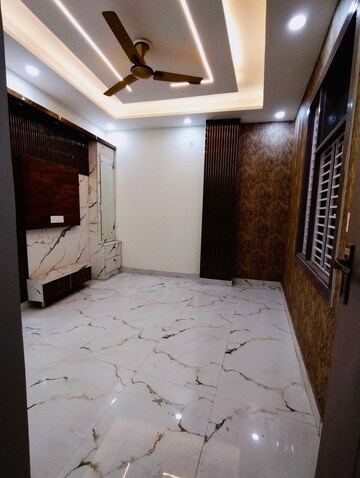 Bedroom in 3 BHK Builder Floor at Uttam Nagar West – for Sale