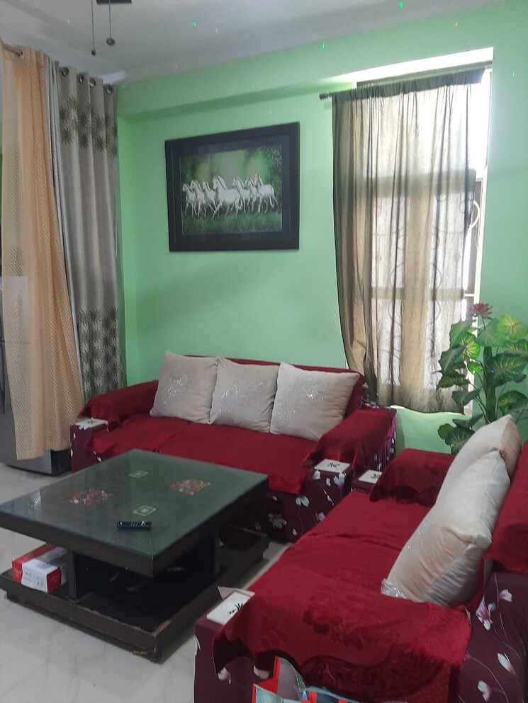Living Room, sector 53 3 Bedroom 1325 Sq.Ft. Builder Floor In Sector 53 Noida 7748476