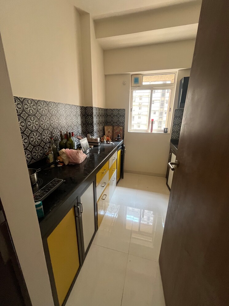 Kitchen, lodha-amara-wing-40-and-41 1 Bedroom 366 Sq.Ft. Apartment In Kolshet Road Thane 7748450