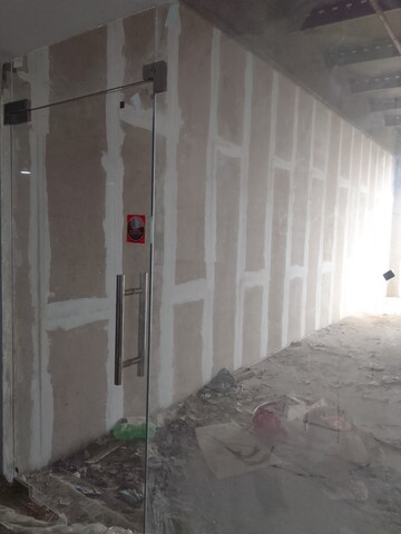  Office Space For Sale in Assotech Business Cresterra, Sector 135