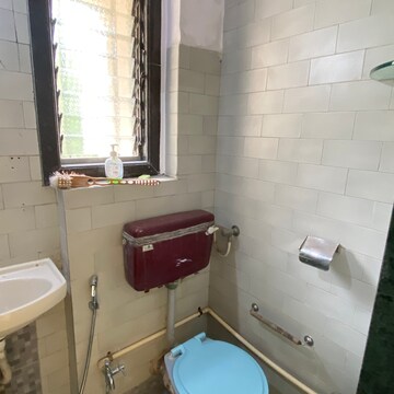 Team Area in 2 BHK Apartment at Mulund West – for Sale