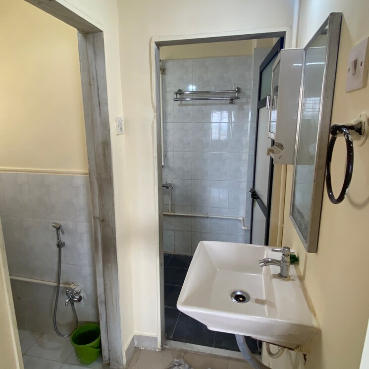 Bathroom, saptrishi-park 1 Bedroom 636 Sq.Ft. Apartment In Veena Nagar Mumbai 7748744