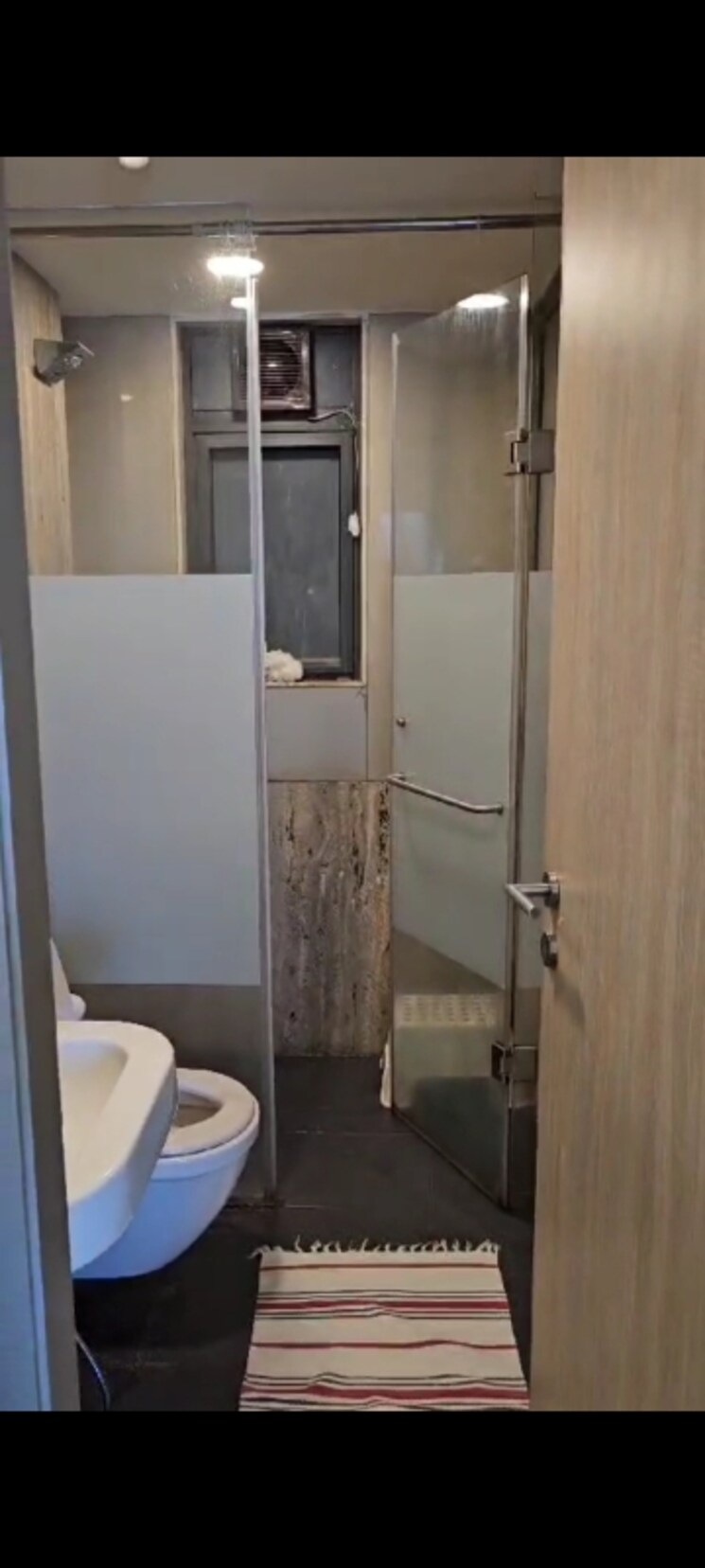 Bathroom, lodha-ncp-commercial-tower-supremus 2 Bedroom 750 Sq.Ft. Apartment In Wadala Mumbai 7748963