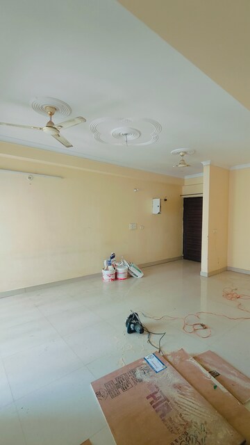 2 BHK Apartment For Rent in Gaur Valerio Indrapuram Ghaziabad  7748979