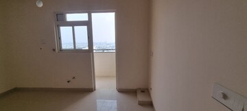 Room in 4 BHK Apartment at Aurobindo Kohinoor, Serilingampally – for Sale