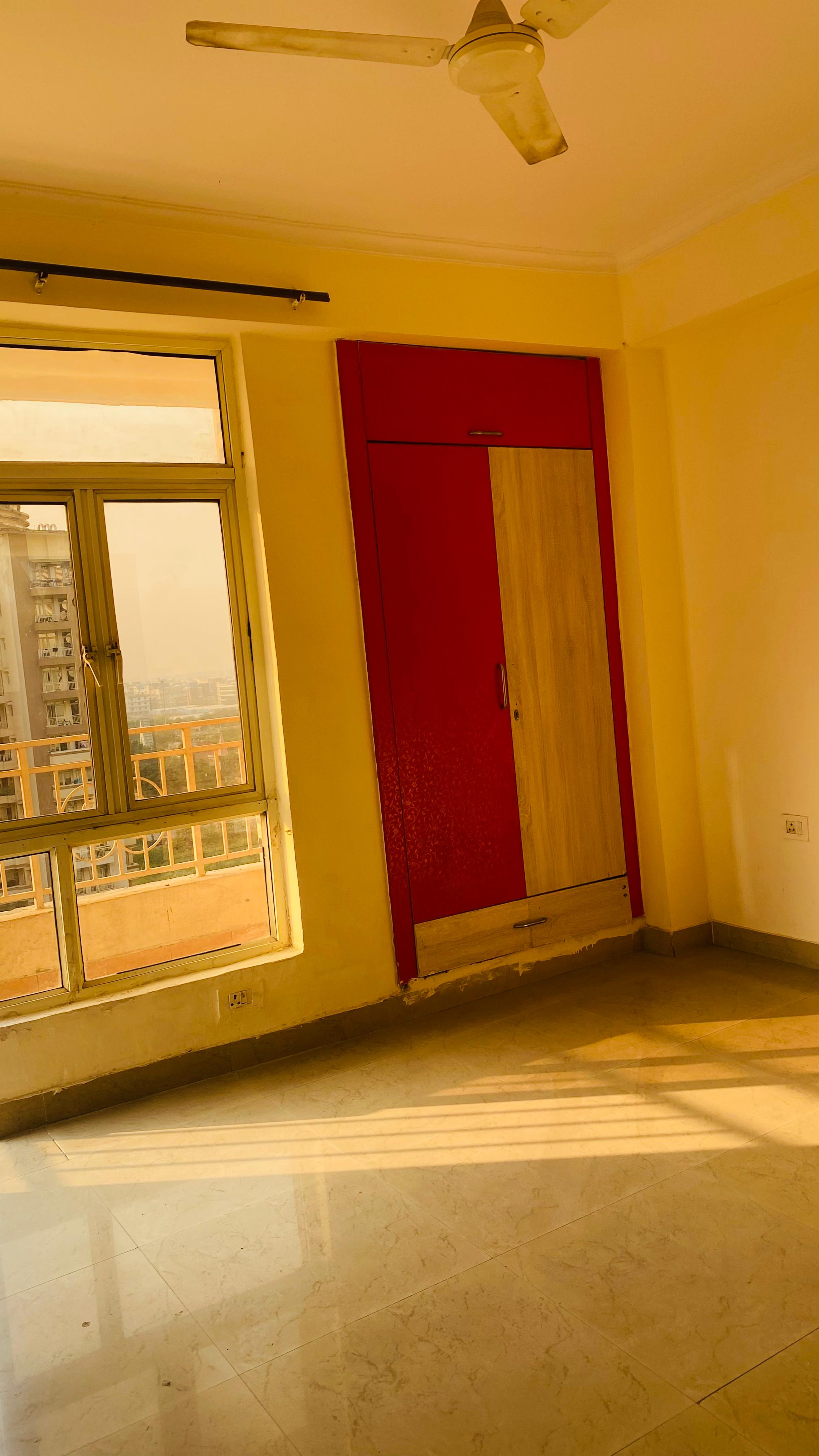 2 BHK Apartment For Sale in Supertech Ecociti