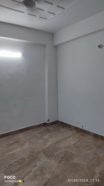 Room in 1 BHK Builder Floor at Mehrauli – for Rent