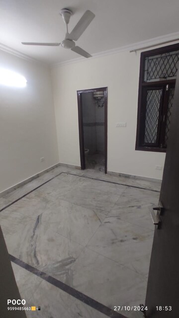 Room in 2 BHK Builder Floor at Mehrauli – for Rent