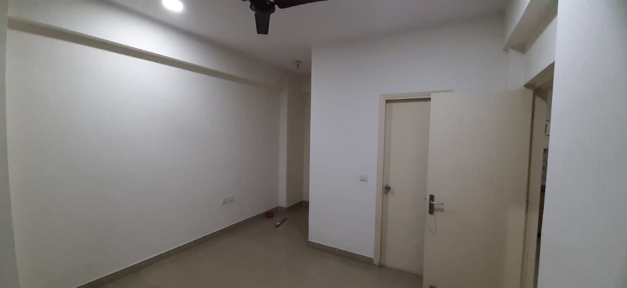 2 BHK Apartment For Resale in Gaur City 2 - 16th Avenue Noida Ext Sector 16c Greater Noida  7749654