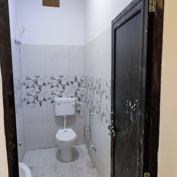 Bathroom in 3 BHK Independent House at Bijnor Road – for Sale