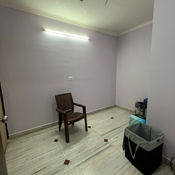 Team Area in 2.5 BHK Builder Floor at Ansal Sushant Lok I, Sector 43 – for Rent
