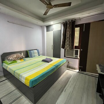 Bedroom in 2.5 BHK Builder Floor at Ansal Sushant Lok I, Sector 43 – for Rent
