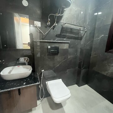 Team Area in 1 BHK Builder Floor at Ansal Sushant Lok I, Sushant Lok I – for Rent