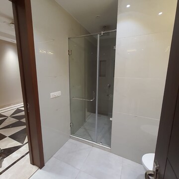 Bathroom in 4 BHK Builder Floor at Ansal Sushant Lok I, Sushant Lok I – for Rent