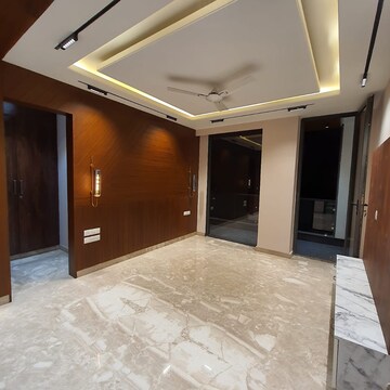 Bedroom in 4 BHK Builder Floor at Ansal Sushant Lok I, Sushant Lok I – for Rent