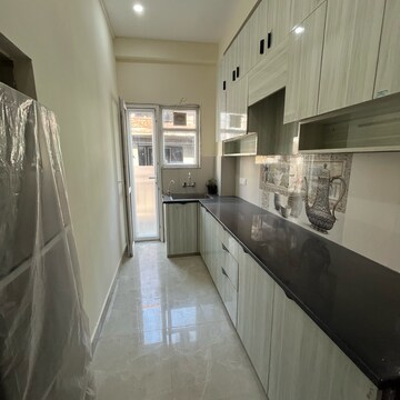 Kitchen in 2 BHK Builder Floor at Ansal Sushant Lok I, Sushant Lok I – for Rent