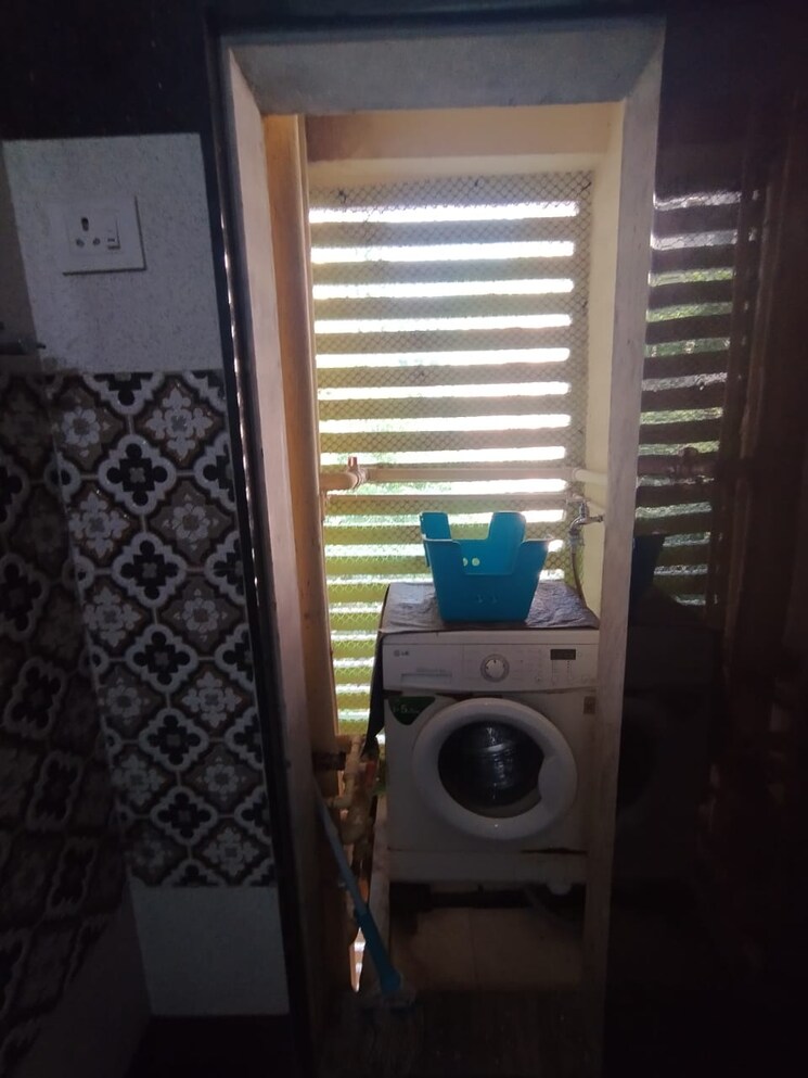 Bathroom, kirans-shree-smaran 2 Bedroom 629 Sq.Ft. Apartment In Kasarvadavali Thane 7750178