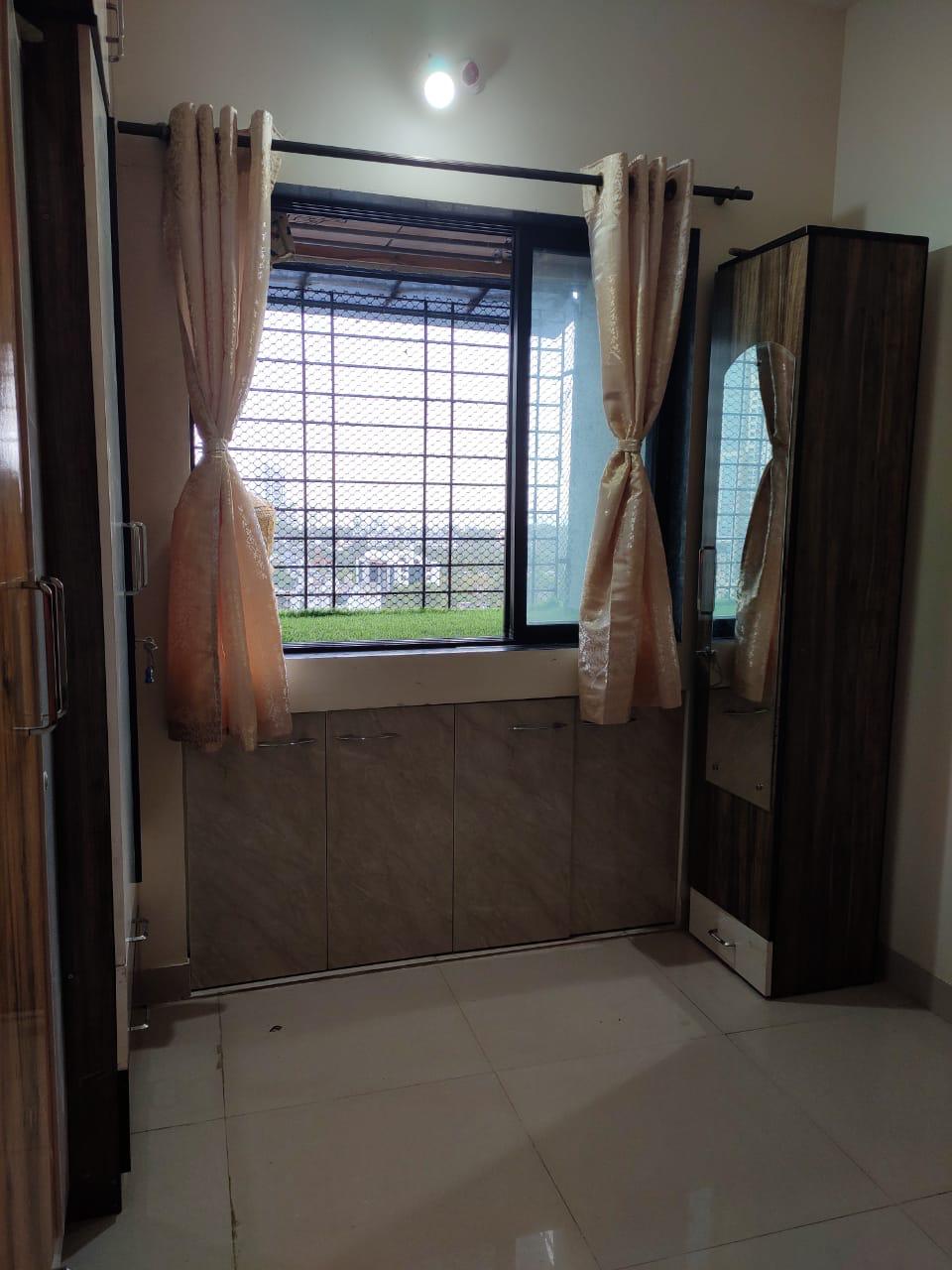 2 BHK Apartment फॉर रीसेल इन Jogeshwari West Mumbai  7750366