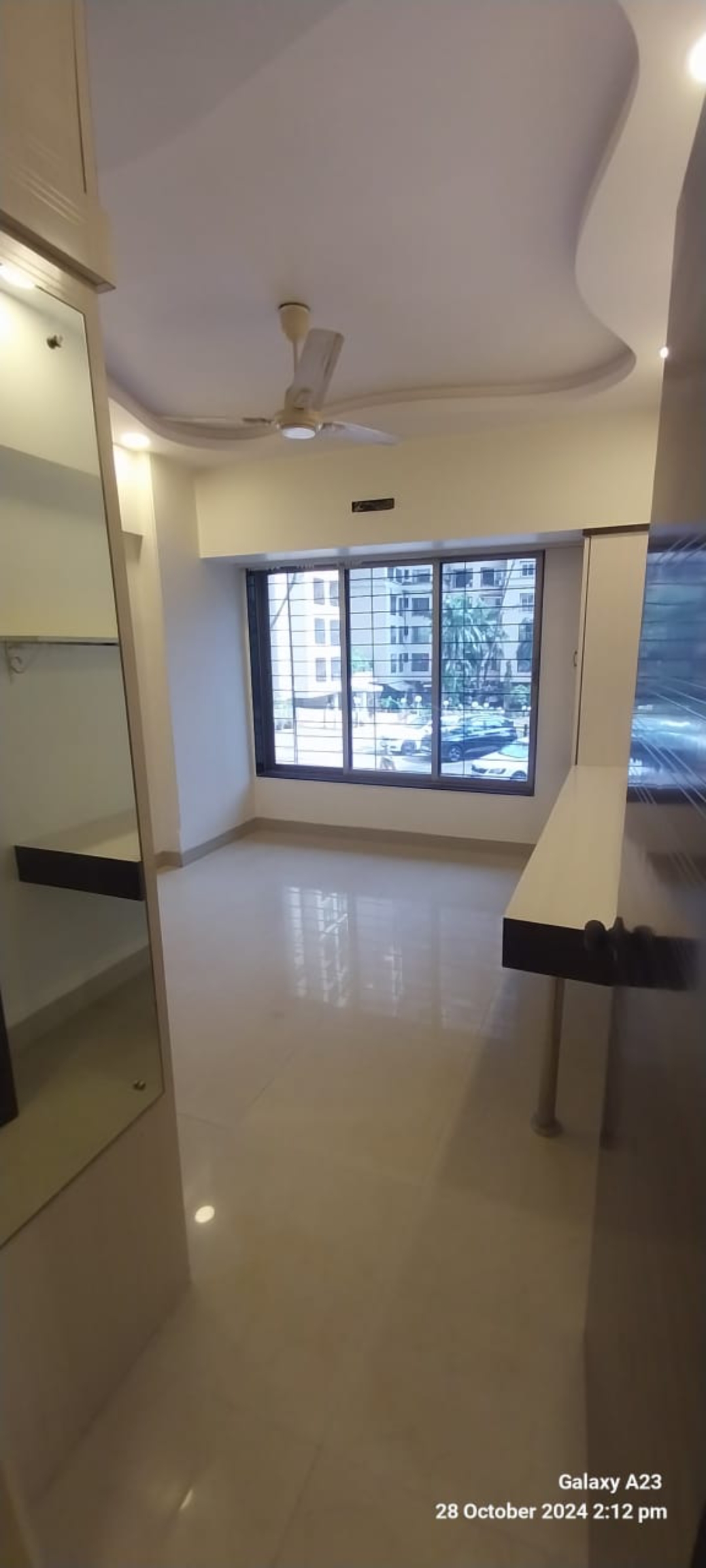 2 BHK Apartment For Rent in Poseidon Apartment Andheri West Mumbai  7750454