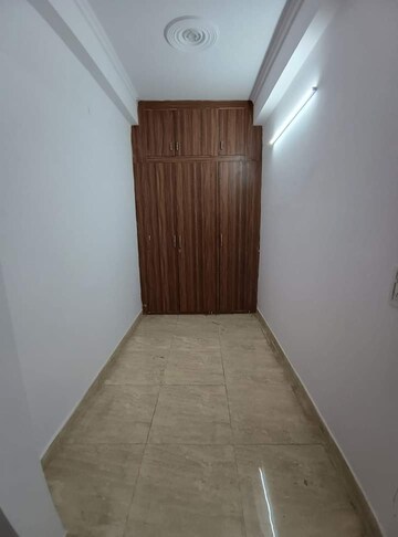 रेसिडेंशियल फ्लैट वर्ग फुट फॉर रेंट इन वानोवरी पुणे  7750655